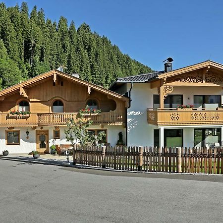 Landhaus & Apartment Taxach Ried im Zillertal Dış mekan fotoğraf