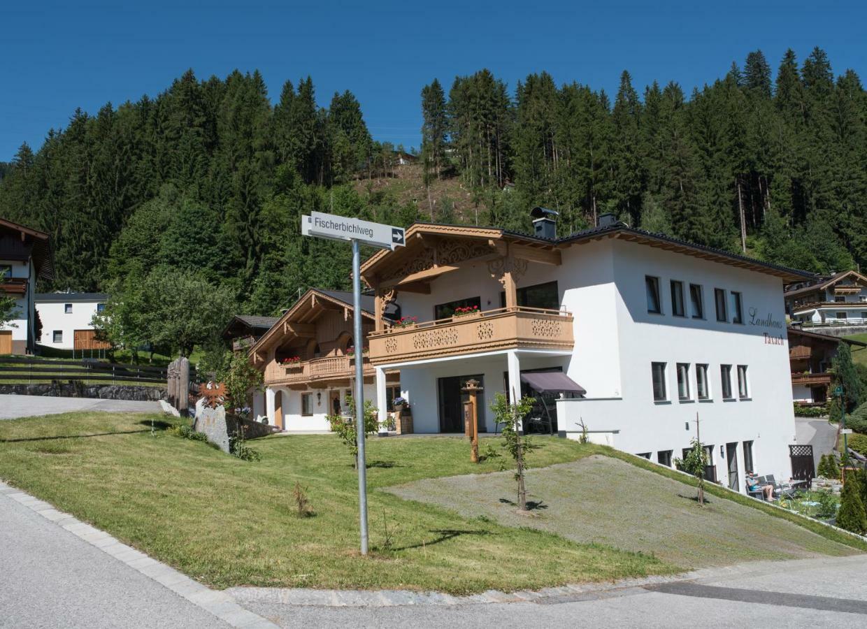 Landhaus & Apartment Taxach Ried im Zillertal Dış mekan fotoğraf