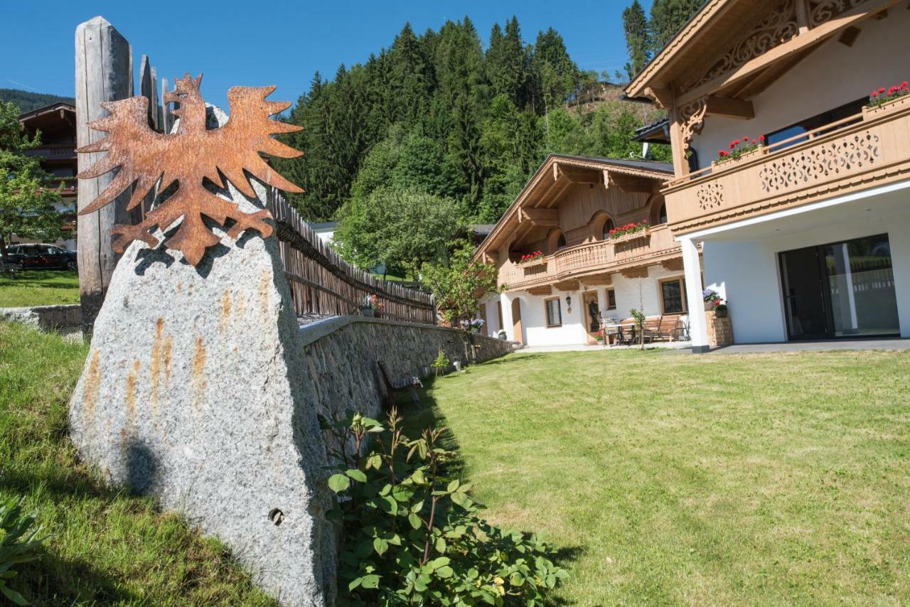 Landhaus & Apartment Taxach Ried im Zillertal Dış mekan fotoğraf